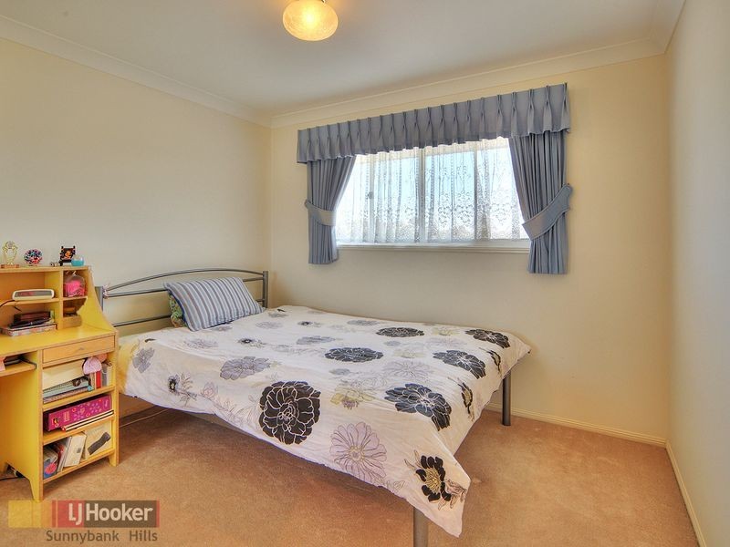 22 Charles Place, Runcorn QLD 4113