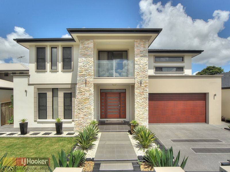 30 Walker Circuit, Eight Mile Plains QLD 4113