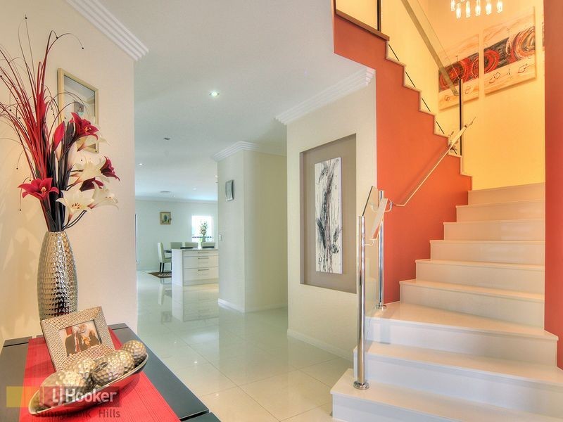 30 Walker Circuit, Eight Mile Plains QLD 4113
