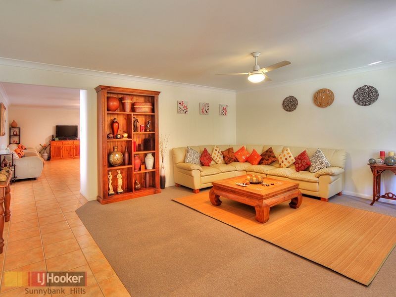 15 Huegill Street, Calamvale QLD 4116