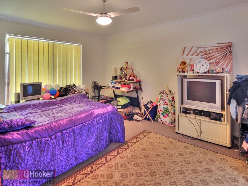 15 Huegill Street, Calamvale QLD 4116