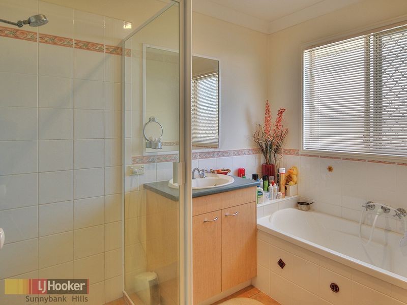 15 Huegill Street, Calamvale QLD 4116
