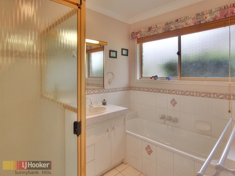 20 Currajong Street, Calamvale QLD 4116