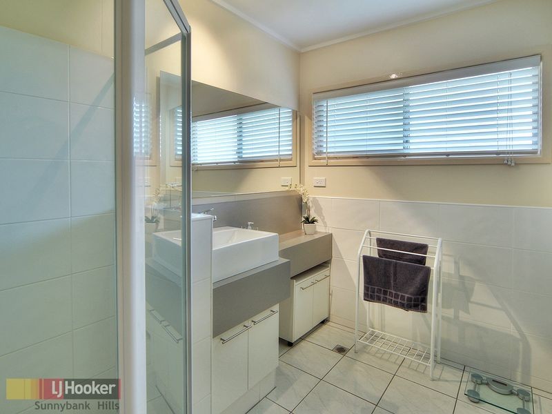 100 Chilton Street, Sunnybank Hills QLD 4109