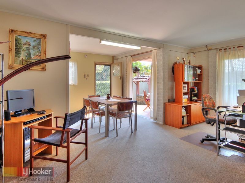 100 Chilton Street, Sunnybank Hills QLD 4109