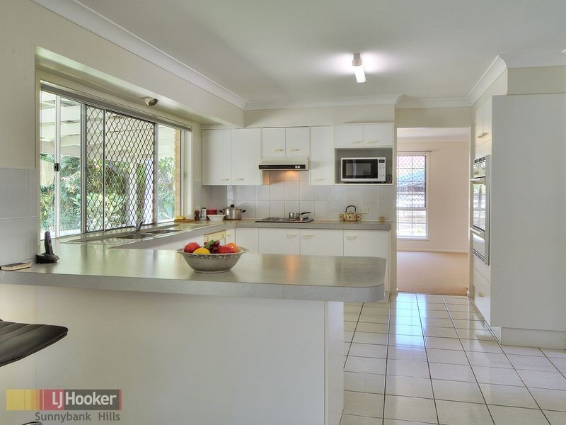 65 Palmwoods Crescent, Runcorn QLD 4113