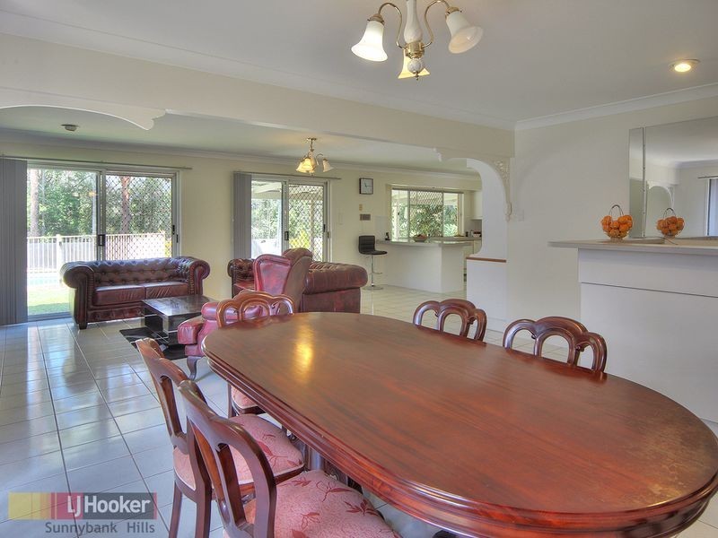 65 Palmwoods Crescent, Runcorn QLD 4113