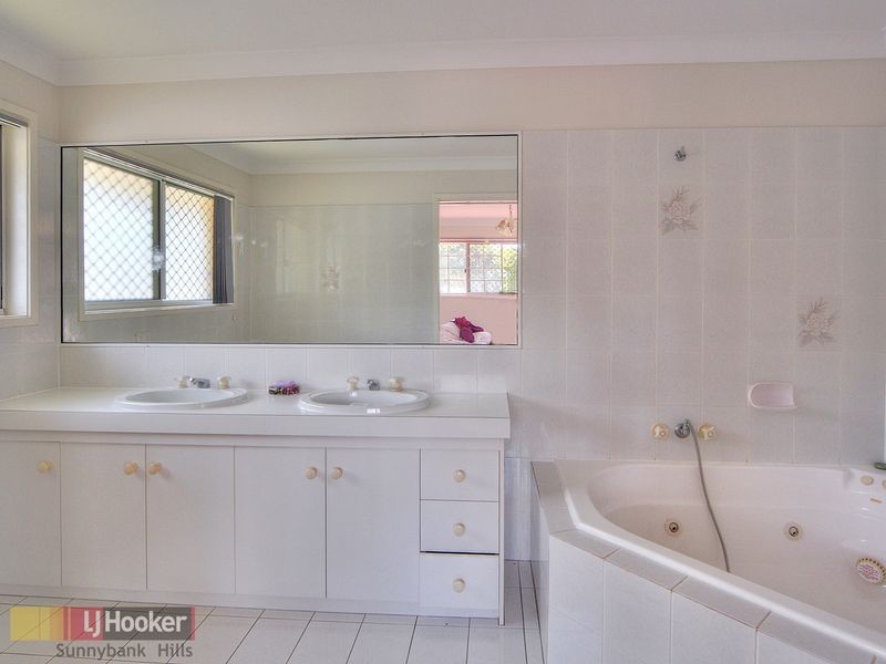 65 Palmwoods Crescent, Runcorn QLD 4113