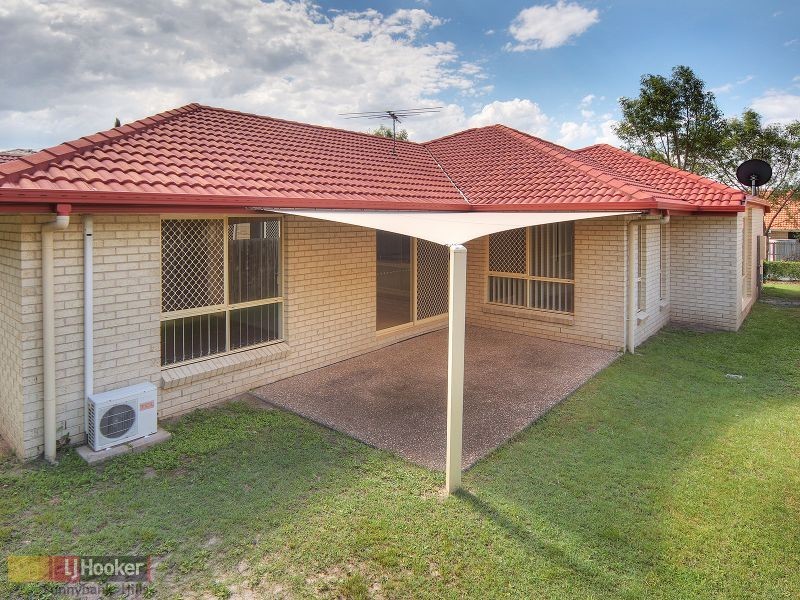 13 Naracoorte Place, Parkinson QLD 4115