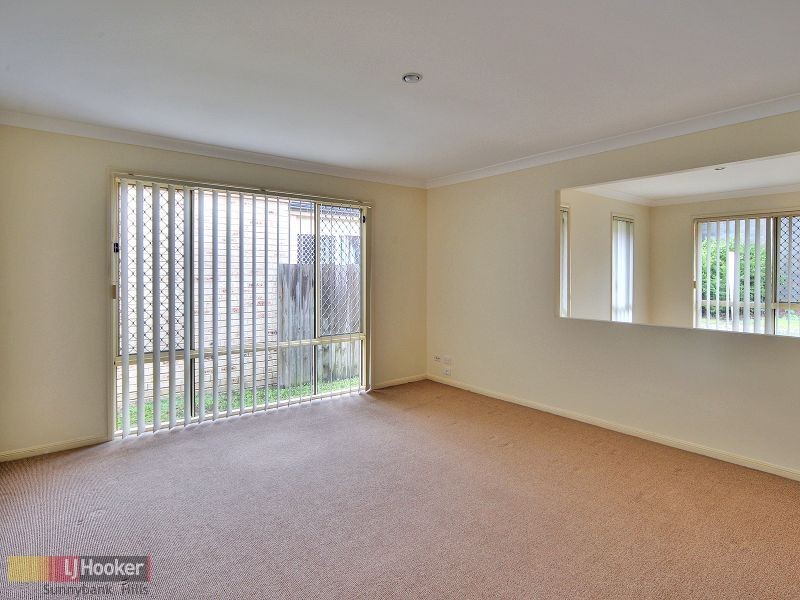 13 Naracoorte Place, Parkinson QLD 4115
