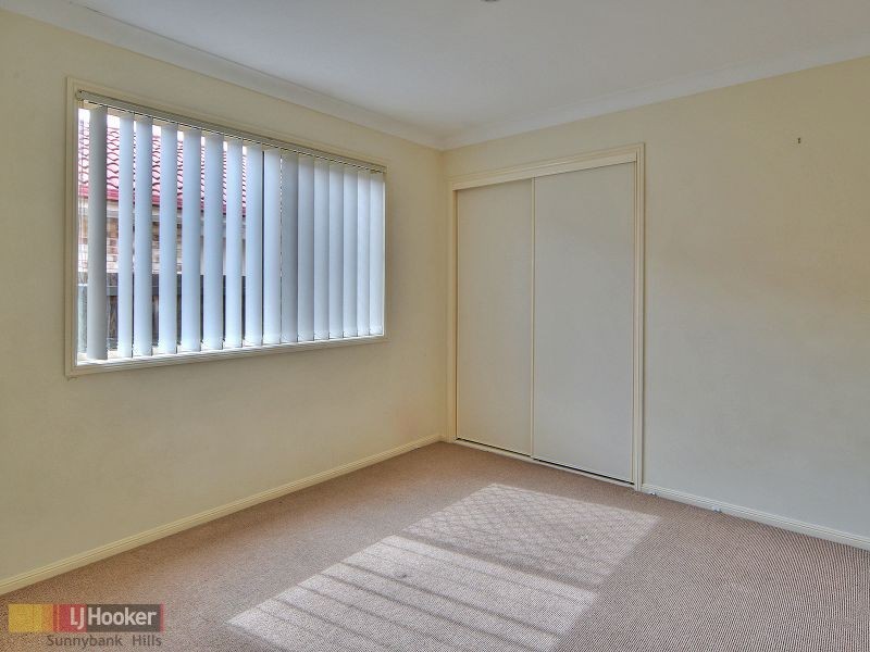 13 Naracoorte Place, Parkinson QLD 4115