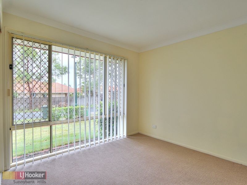 13 Naracoorte Place, Parkinson QLD 4115