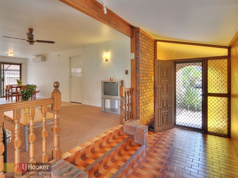 4 Madana Street, Sunnybank Hills QLD 4109