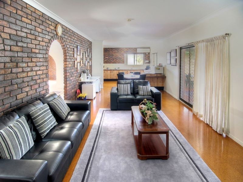 27 Flintstone Street, Sunnybank Hills QLD 4109