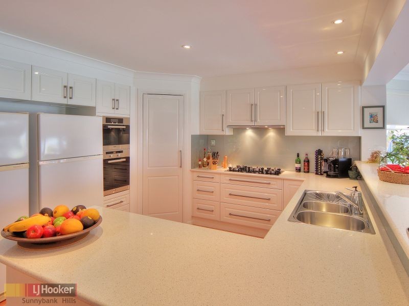 12 Brampton Street, Eight Mile Plains QLD 4113