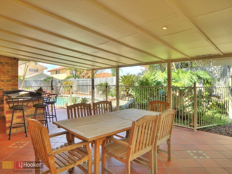 12 Brampton Street, Eight Mile Plains QLD 4113