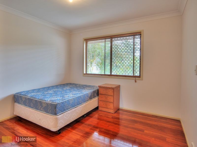 21 Bacchus Street, Robertson QLD 4109