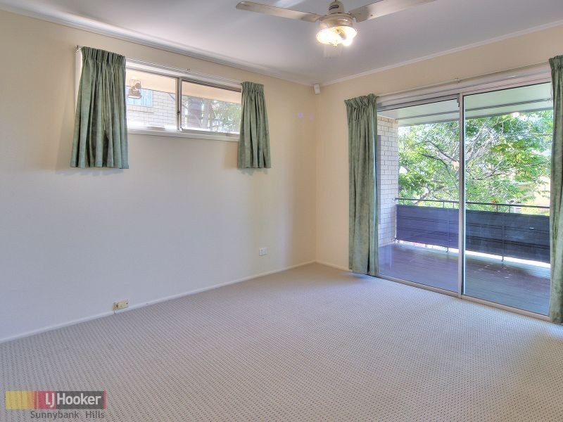 11 Bridgeport Street, Macgregor QLD 4109