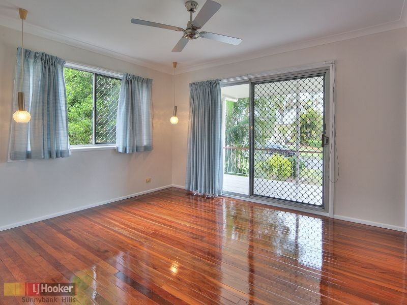 8 Von Nida Street, Upper Mount Gravatt QLD 4122