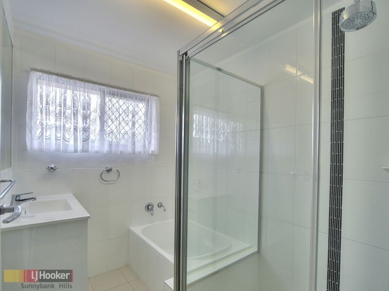 8 Von Nida Street, Upper Mount Gravatt QLD 4122