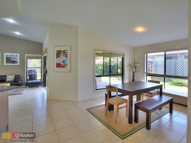 16 Freycinet Place, Calamvale QLD 4116