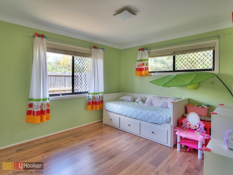 16 Freycinet Place, Calamvale QLD 4116