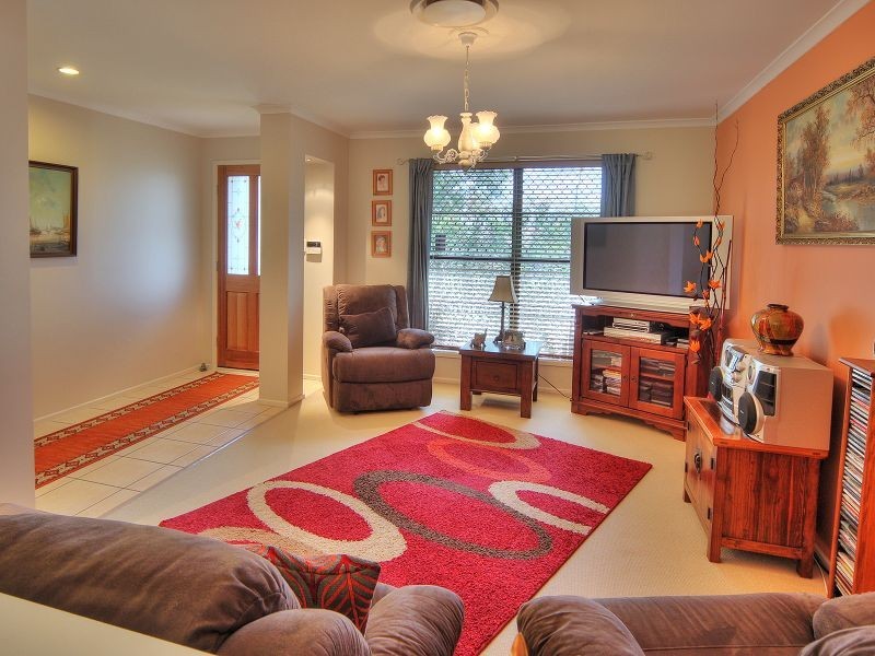 28 Inverary Place, Parkinson QLD 4115