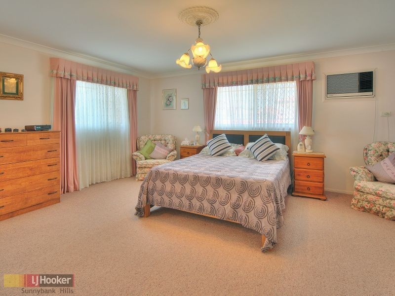 17 Bardolph Place, Sunnybank Hills QLD 4109