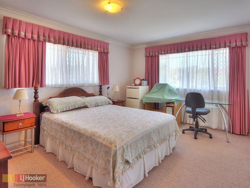 17 Bardolph Place, Sunnybank Hills QLD 4109