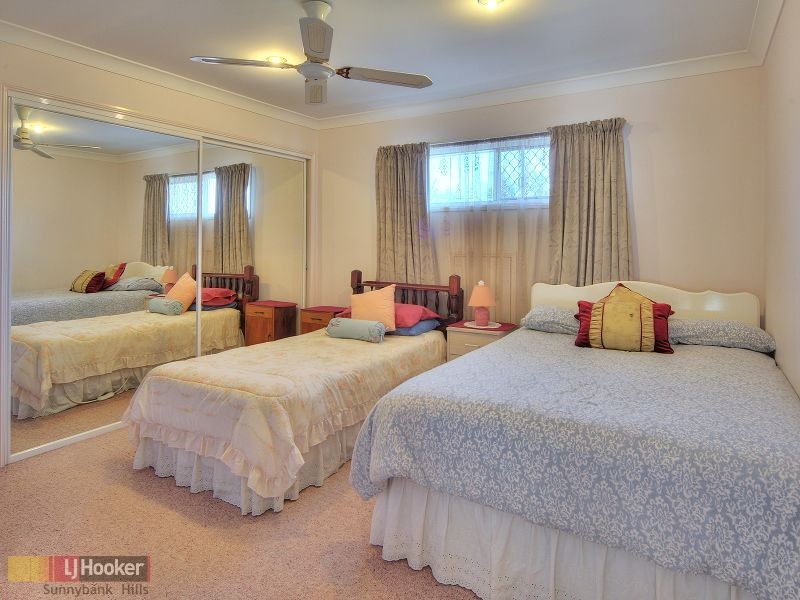 17 Bardolph Place, Sunnybank Hills QLD 4109