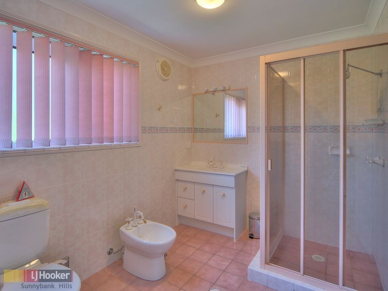 17 Bardolph Place, Sunnybank Hills QLD 4109