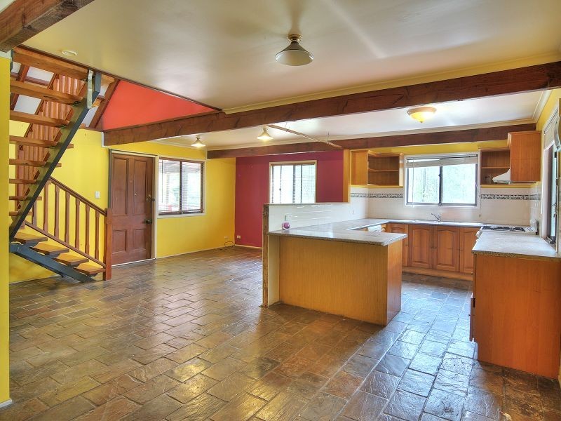 175 Olson Road, North Maclean QLD 4280