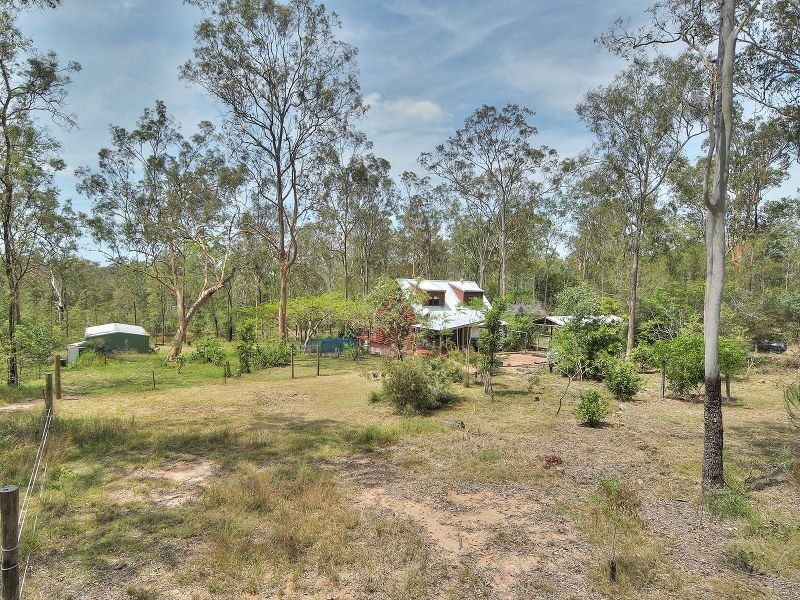 175 Olson Road, North Maclean QLD 4280