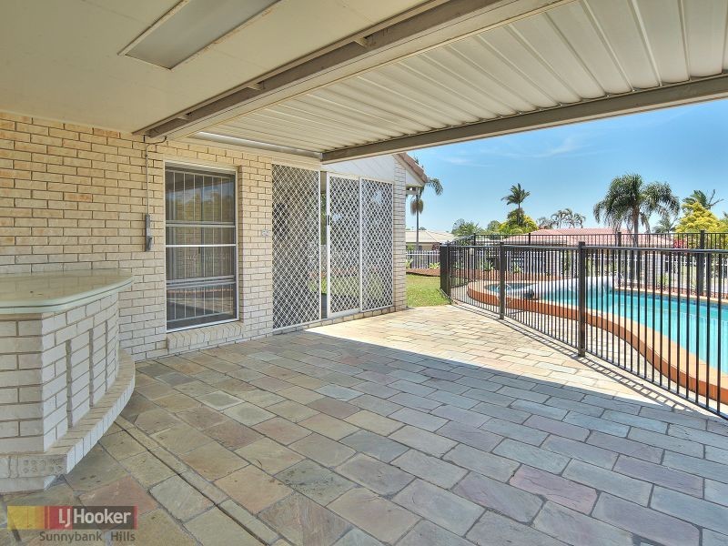 1 Madeira Court, Calamvale QLD 4116