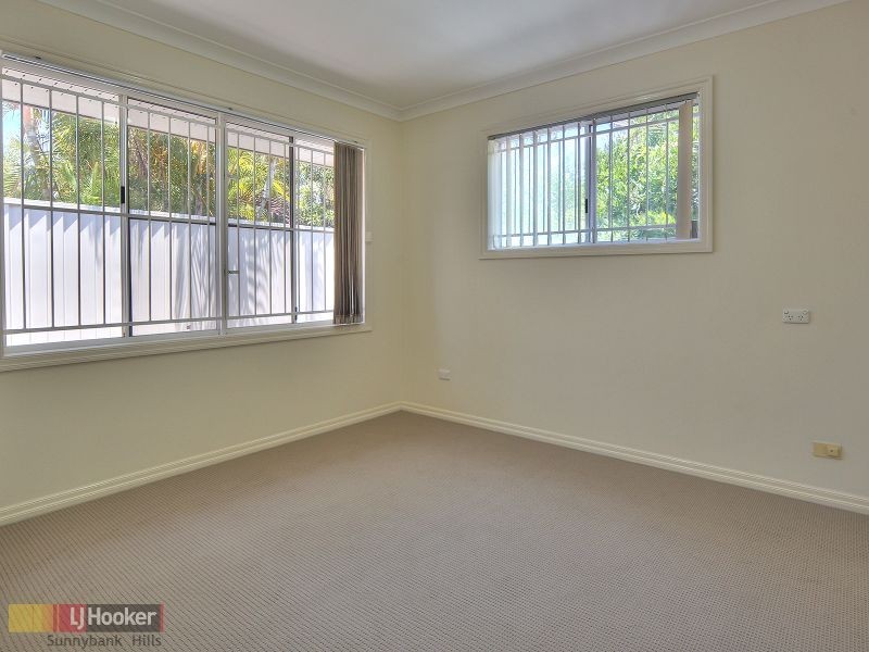 1 Madeira Court, Calamvale QLD 4116