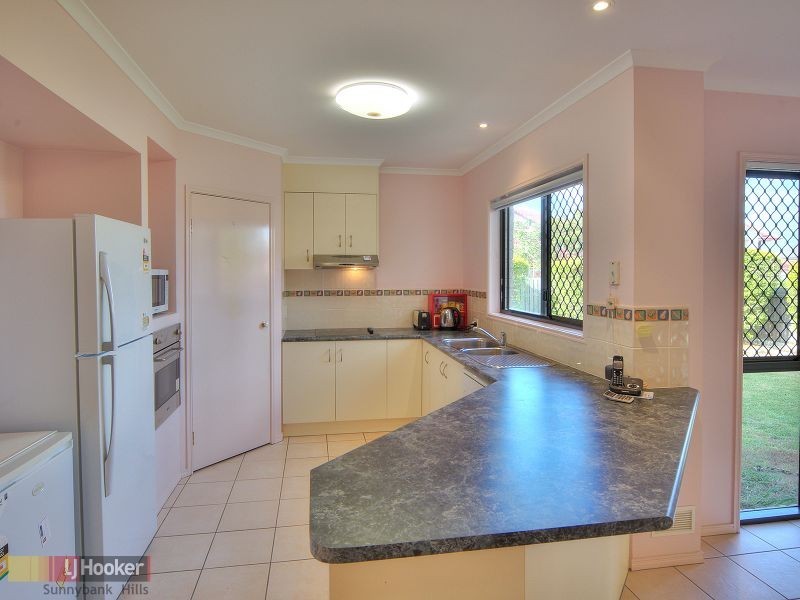 16 Zingelmann Place, Kuraby QLD 4112