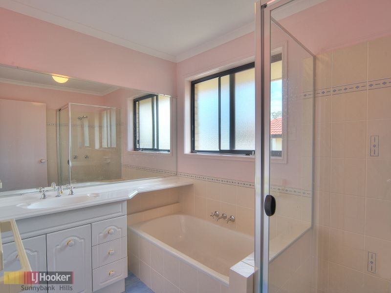 16 Zingelmann Place, Kuraby QLD 4112