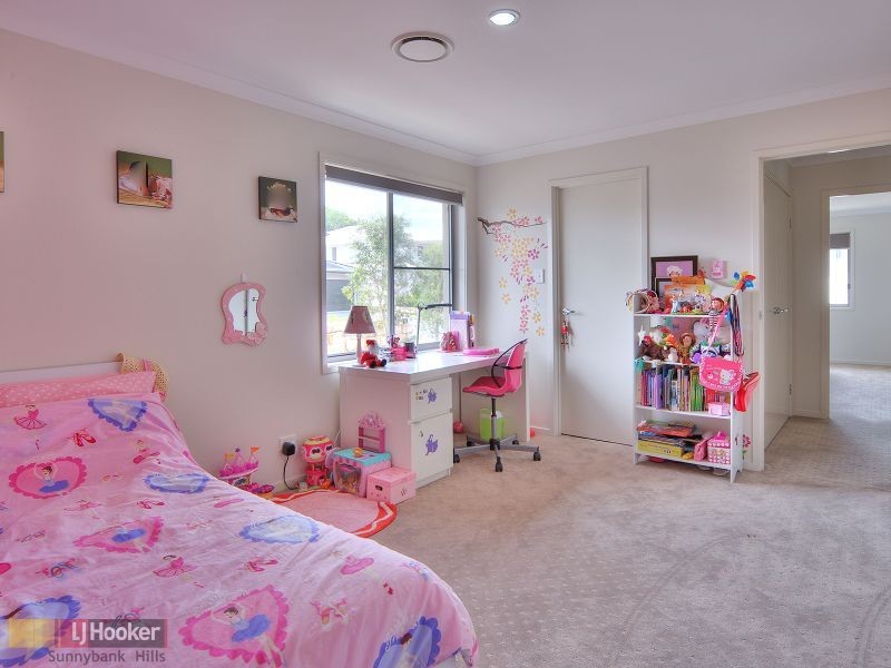 12 Henderson Street, Eight Mile Plains QLD 4113