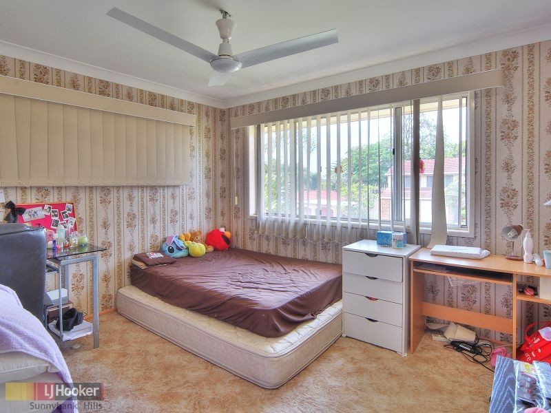 4 Ravenala Street, Sunnybank Hills QLD 4109