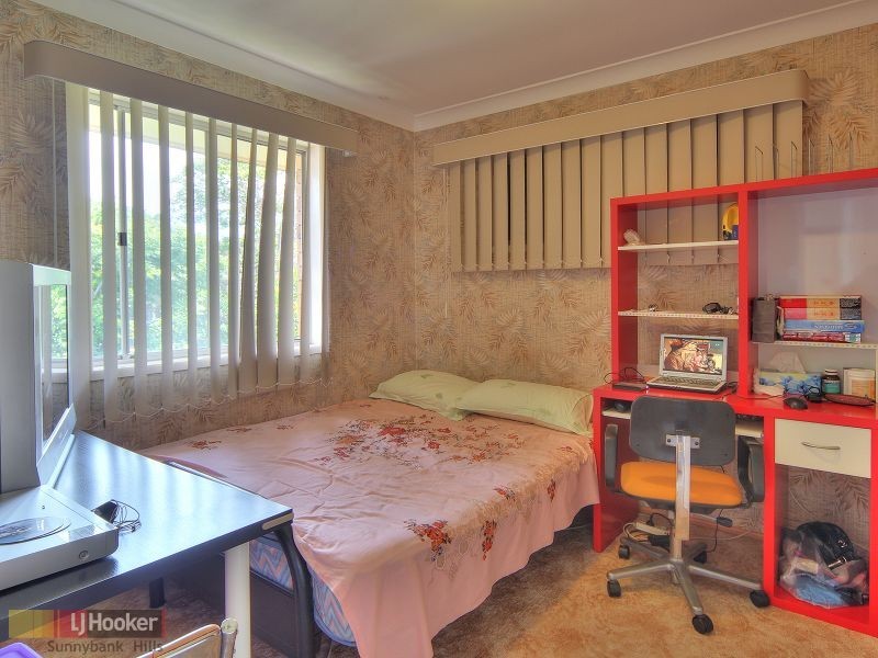 4 Ravenala Street, Sunnybank Hills QLD 4109