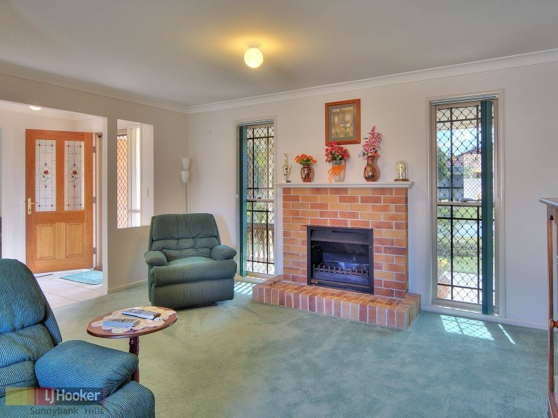 1 Silky Oak Court, Calamvale QLD 4116