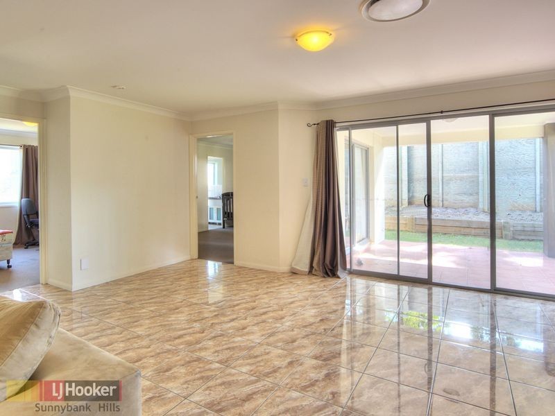 33 Injune Circuit, Calamvale QLD 4116