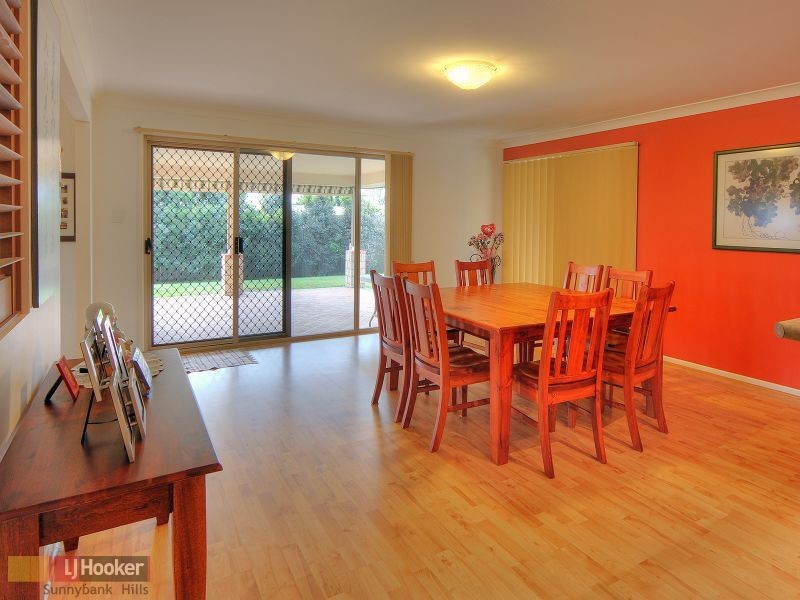 12 Strathaird Place, Parkinson QLD 4115