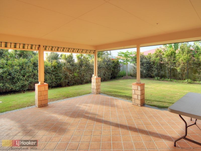 12 Strathaird Place, Parkinson QLD 4115