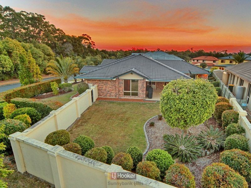 123 White Cedar Circuit, Stretton QLD 4116