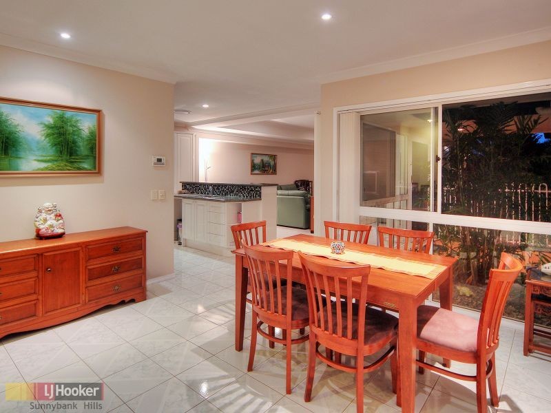 51 Bordeaux Street, Eight Mile Plains QLD 4113