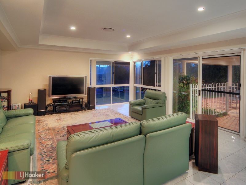 51 Bordeaux Street, Eight Mile Plains QLD 4113