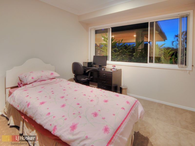 51 Bordeaux Street, Eight Mile Plains QLD 4113