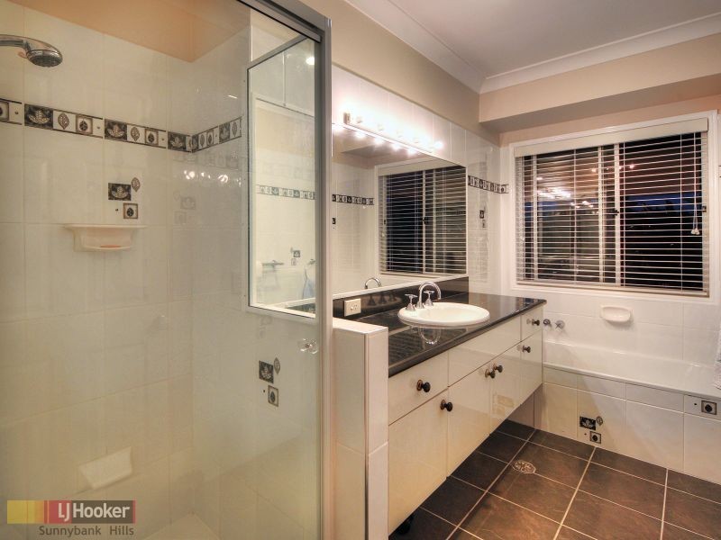 51 Bordeaux Street, Eight Mile Plains QLD 4113