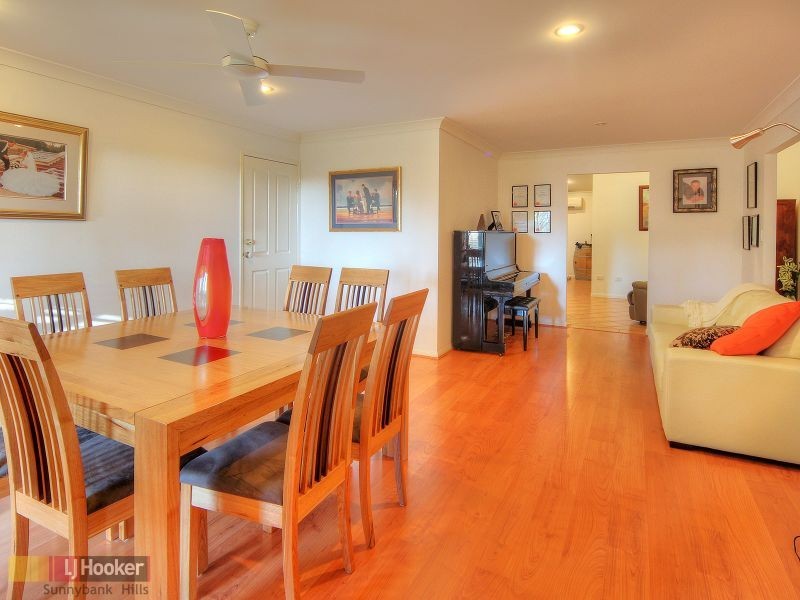 19 Yewleaf Place, Calamvale QLD 4116